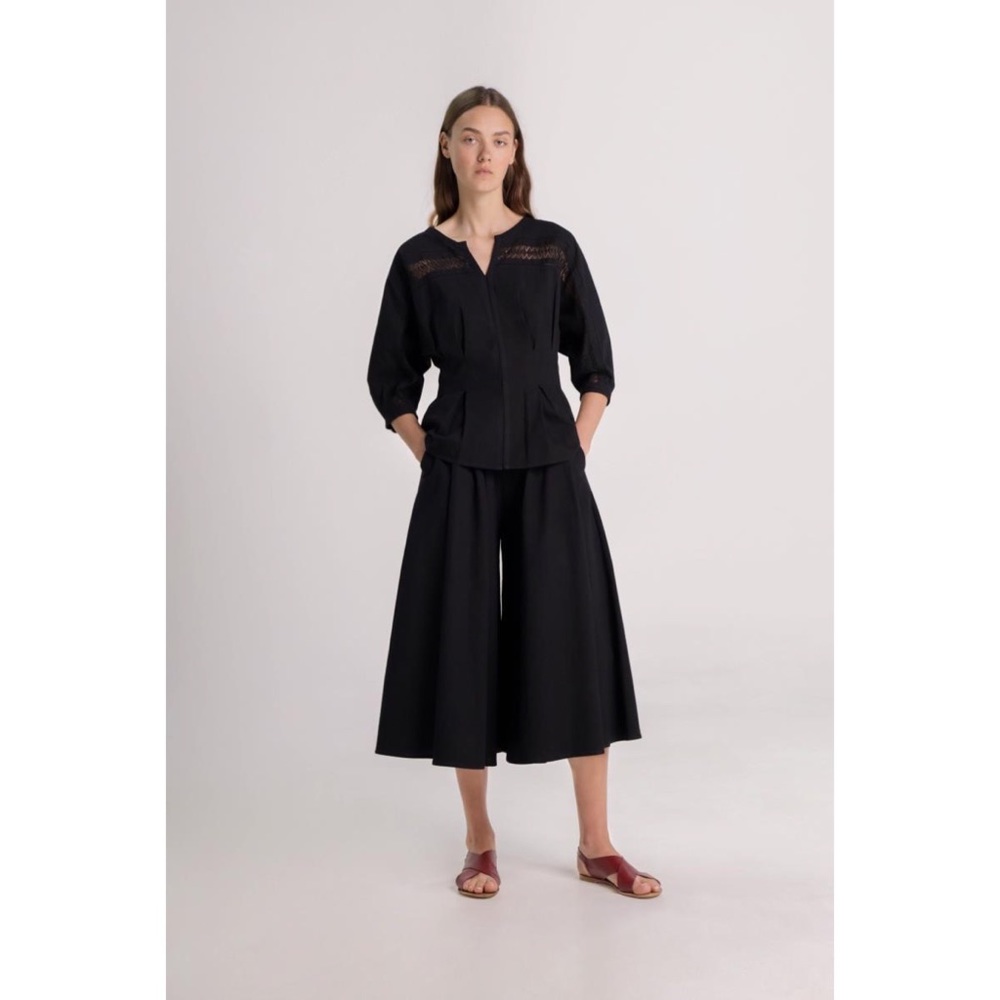Collectiva Concepcion Black Conchita Top Shirt MSRP $395